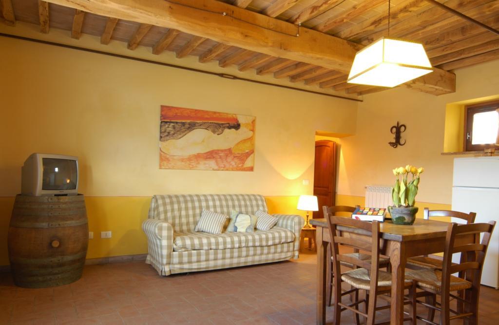 Agriturismo Podere La Marronaia Σαν Τζιμινιάνο Δωμάτιο φωτογραφία